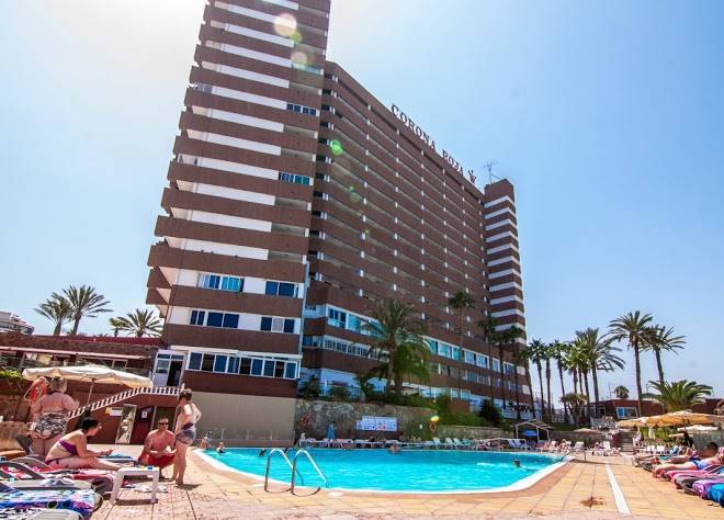 Hotel corona roja