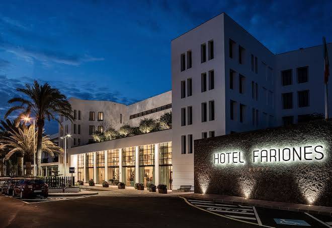 Hotel fariones