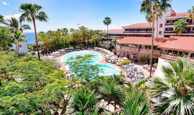 Hotel parque tropical