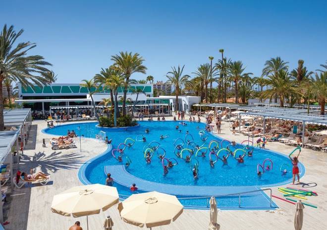 Hotel riu papayas
