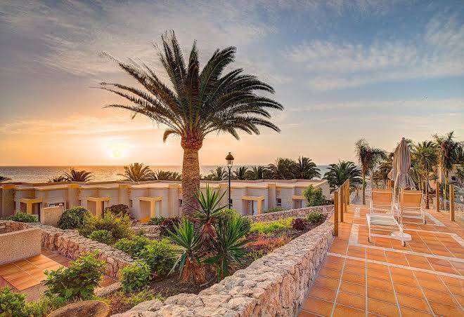 Hotel Sbh Monica Beach Resort Image