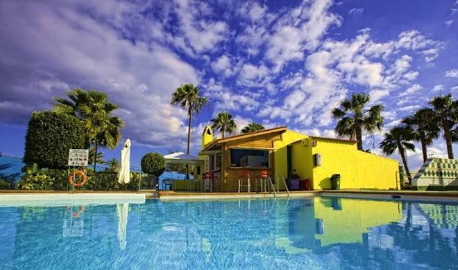 Tropical la zona gay resort