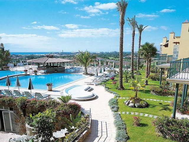 Vital Suites Residencia Salud & Spa Image