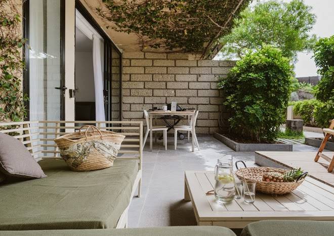 11 holiday homes