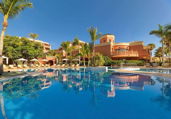 Hotel las madrigueras