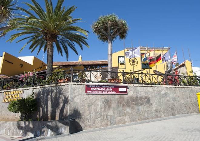 Hotel rural senderos de abona
