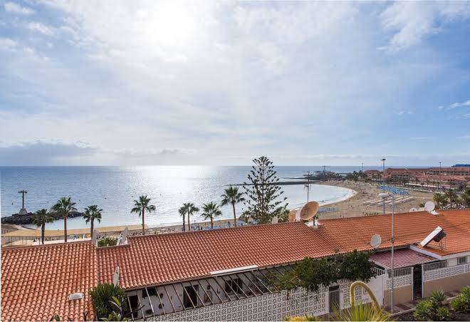 Las Vistas Sunset Sea View Image