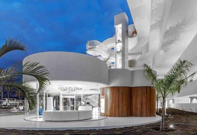 Royal hideaway corales suites