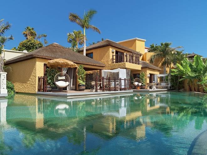 Royal river luxury hotel