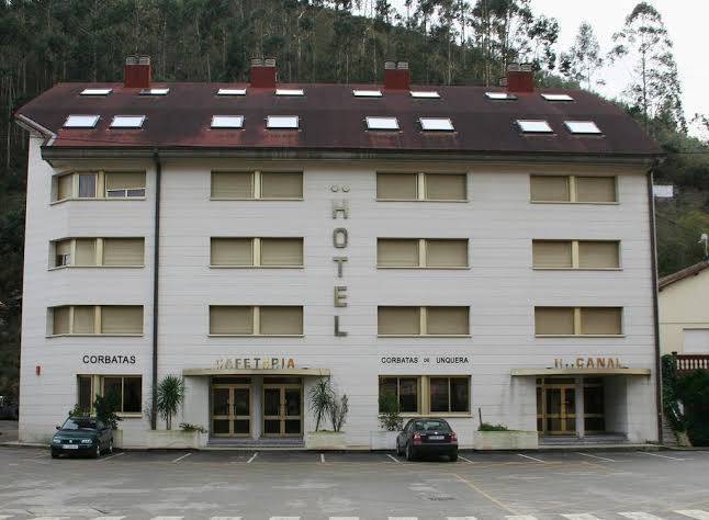 Hotel canal