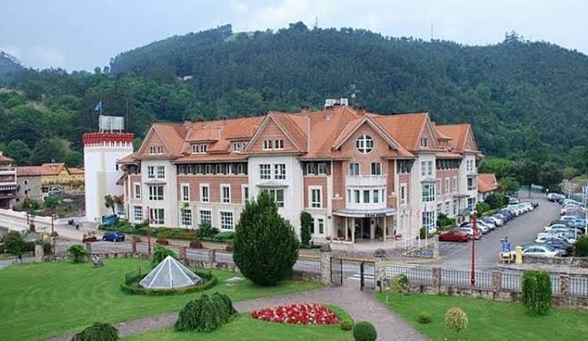 Gran hotel balneario de puente viesgo