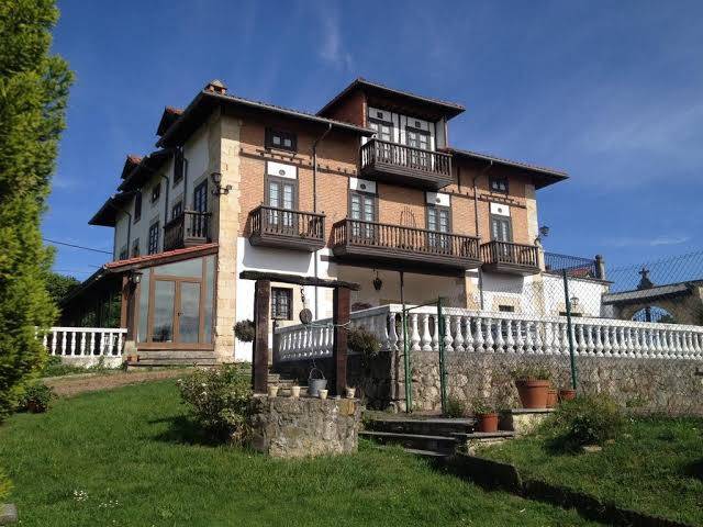Hotel casona de cerrazo