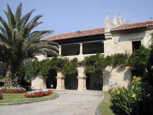 Hotel palacio caranceja