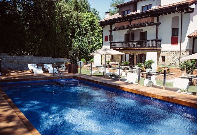 Hotel cuevas