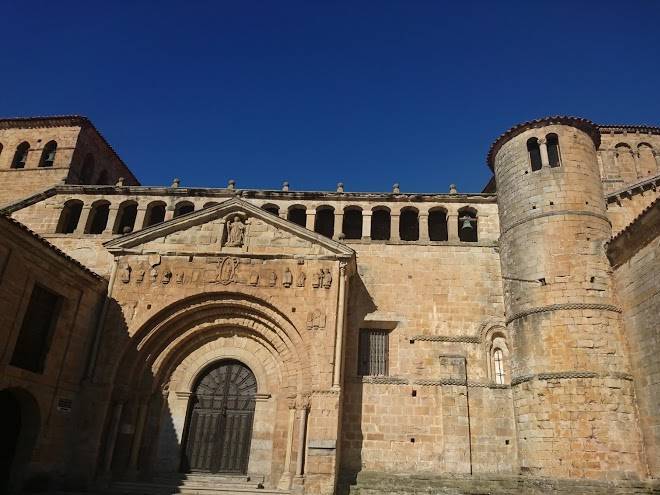 Hotel santillana
