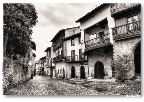 Legado De Santillana Image