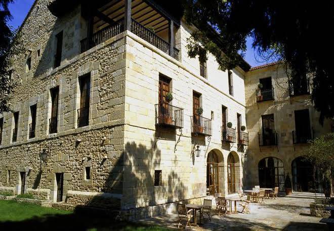 Parador de santillana gil blas