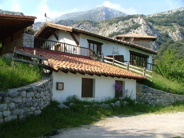 Albergue de cabanes