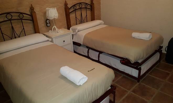 Hotel avenjucar