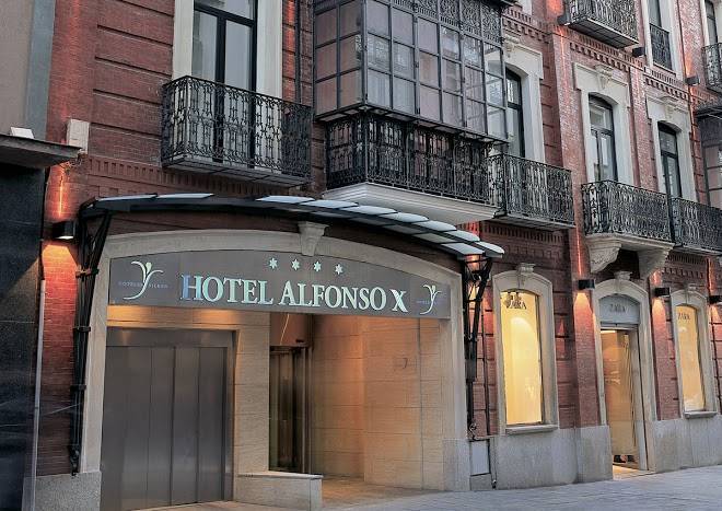 Hotel silken alfonso x