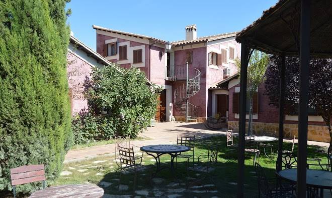 Hospederia ballesteros hotel rural en cuenca