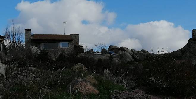 Entre piedras
