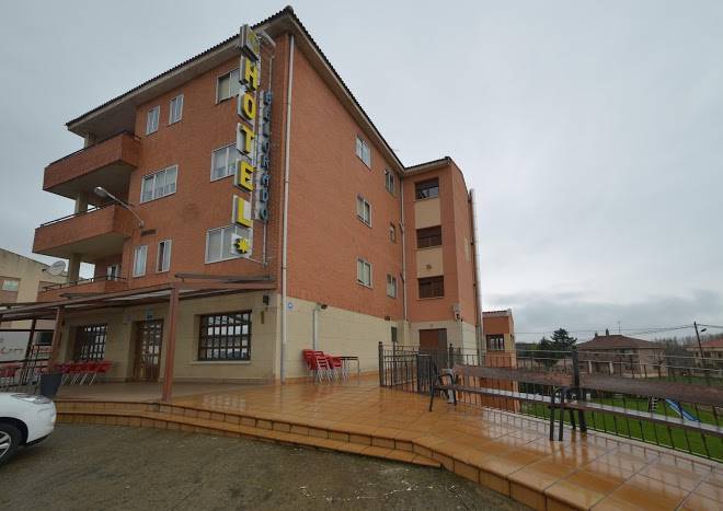 Hotel belorado 674 259 493