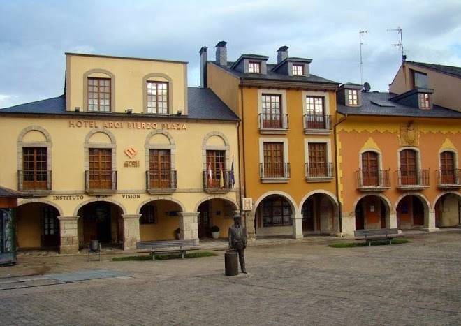 Aroi bierzo plaza