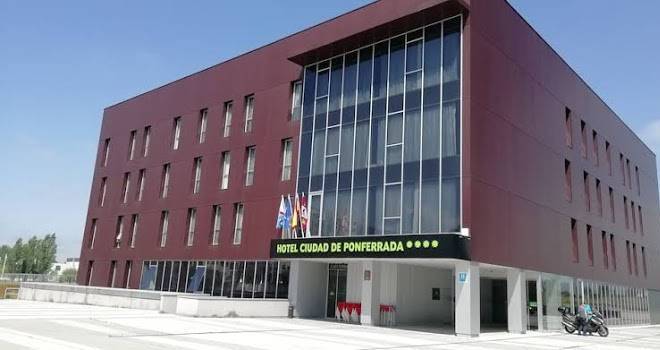 Hotel Ciudad De Ponferrada Image