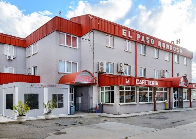 Hotel el paso honroso