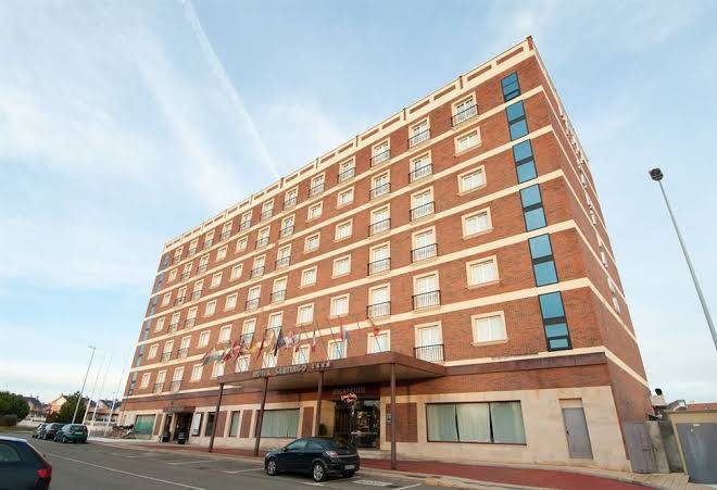 Hotel santiago leon
