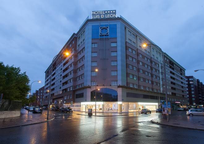 Hotel silken luis de leon