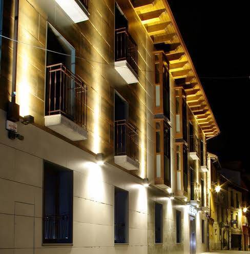 Neru hoteles