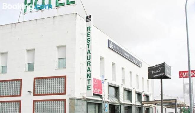 Hotel restaurante viccar