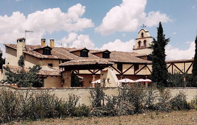 La Cerca Encantada Image