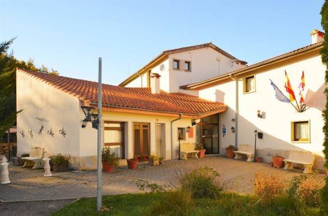 Hotel rural remanso del rio razon
