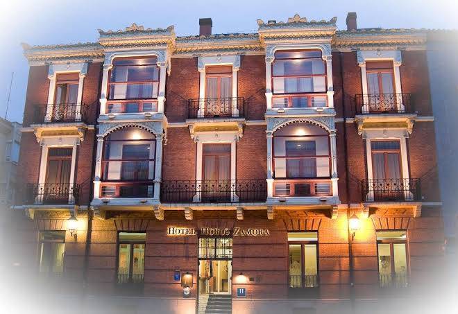 Hotel horus zamora