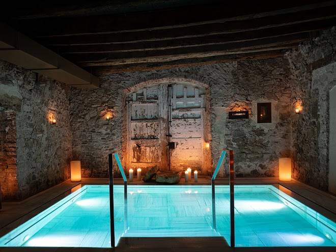 Aire ancient baths vallromanes