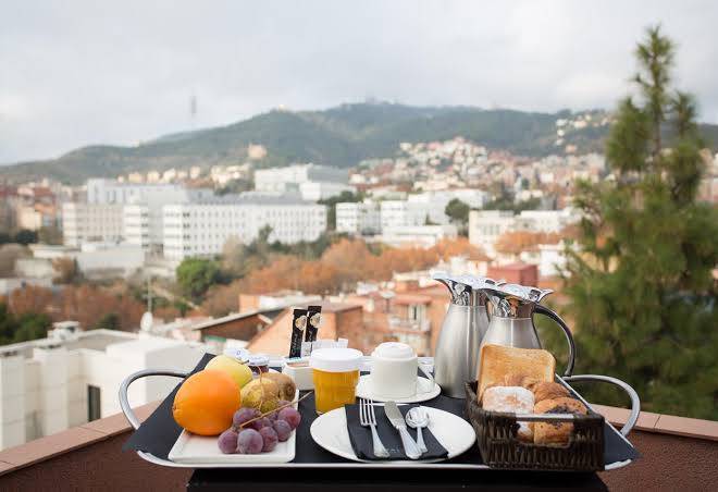 Hotel Catalonia Park Guell Image