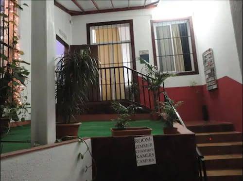 Central station hostel barcelona