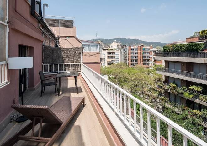 Hotel catalonia castellnou