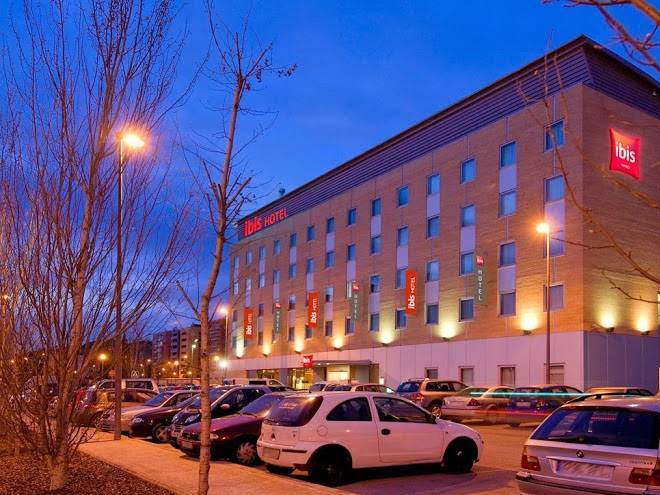 Ibis barcelona molins de rei