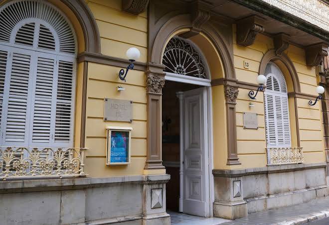 Hotel medium renaixenca