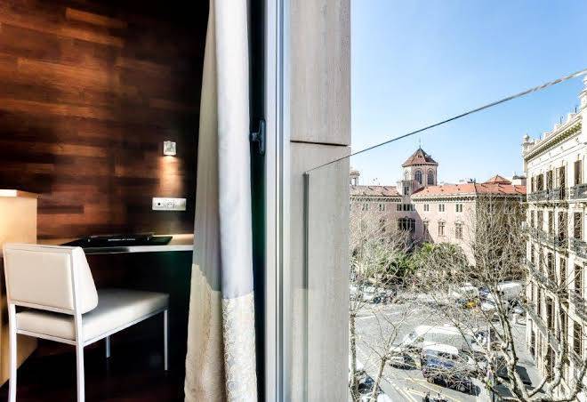 Hotel sansi diputacio
