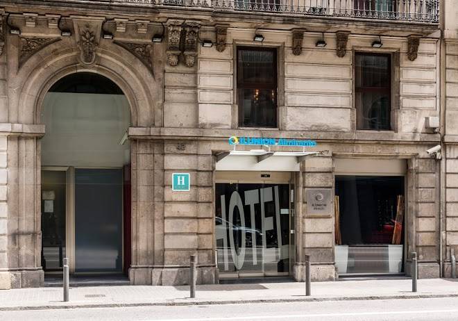 Ilunion Almirante Image