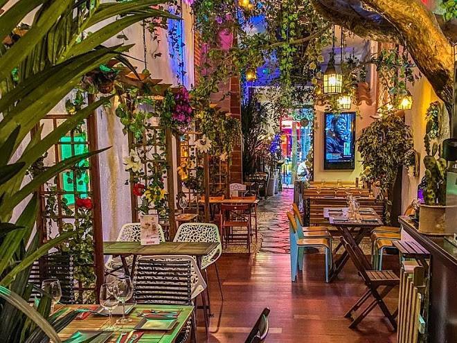 L'eixample Barcelona Image