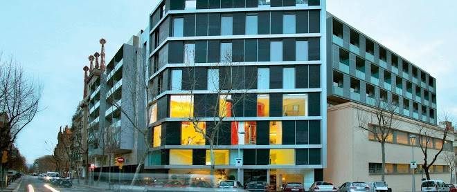 Metropolitan Sagrada Familia Image