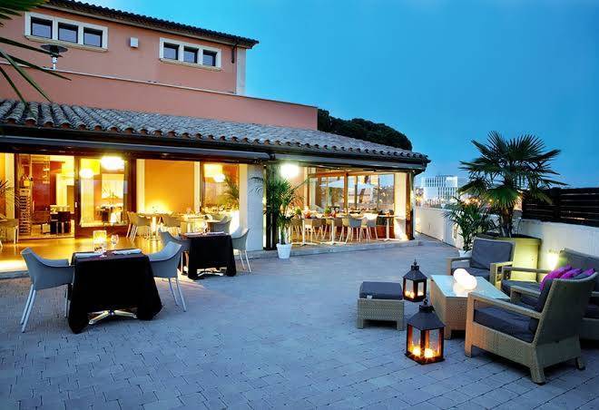 Qgat hotel