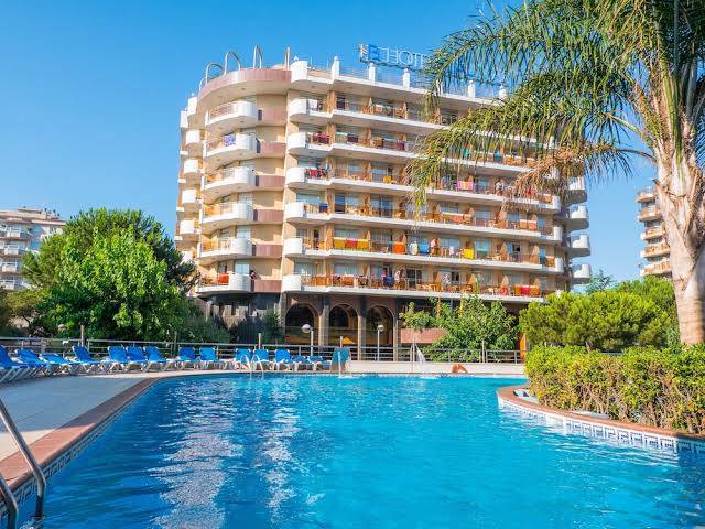 Blaumar & blauhotelsblanes