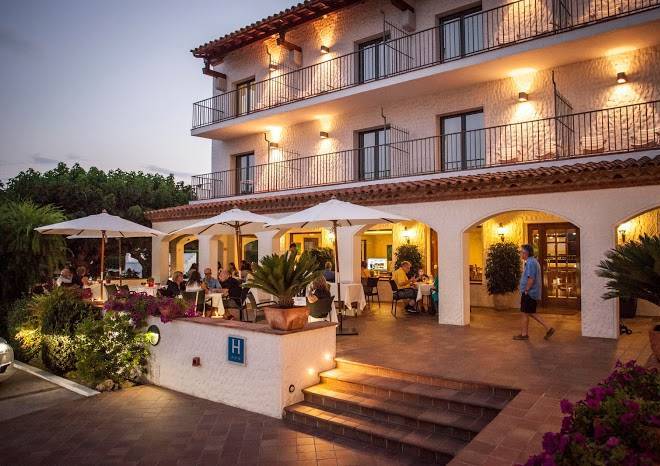 Hotel restaurant bon retorn